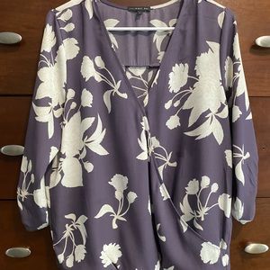 West Kei Allan Surplice Roll Tab High Low Blouse Purple Floral Large